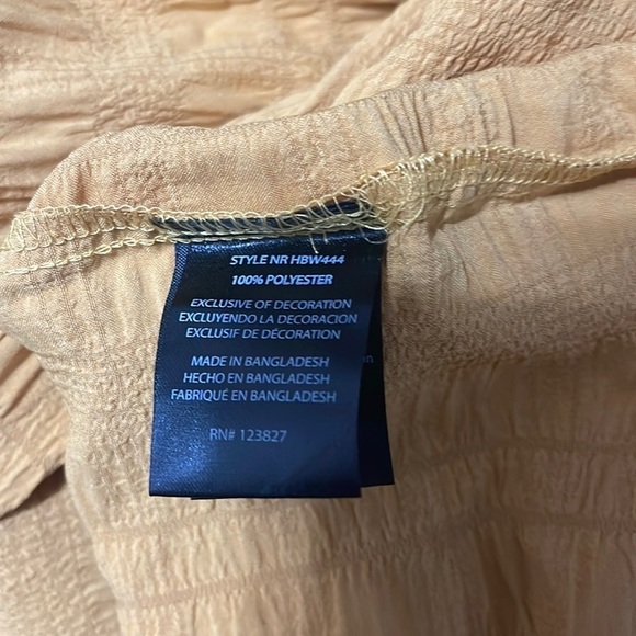 Harve benard off-the-Shoulder top - Picture 4 of 5